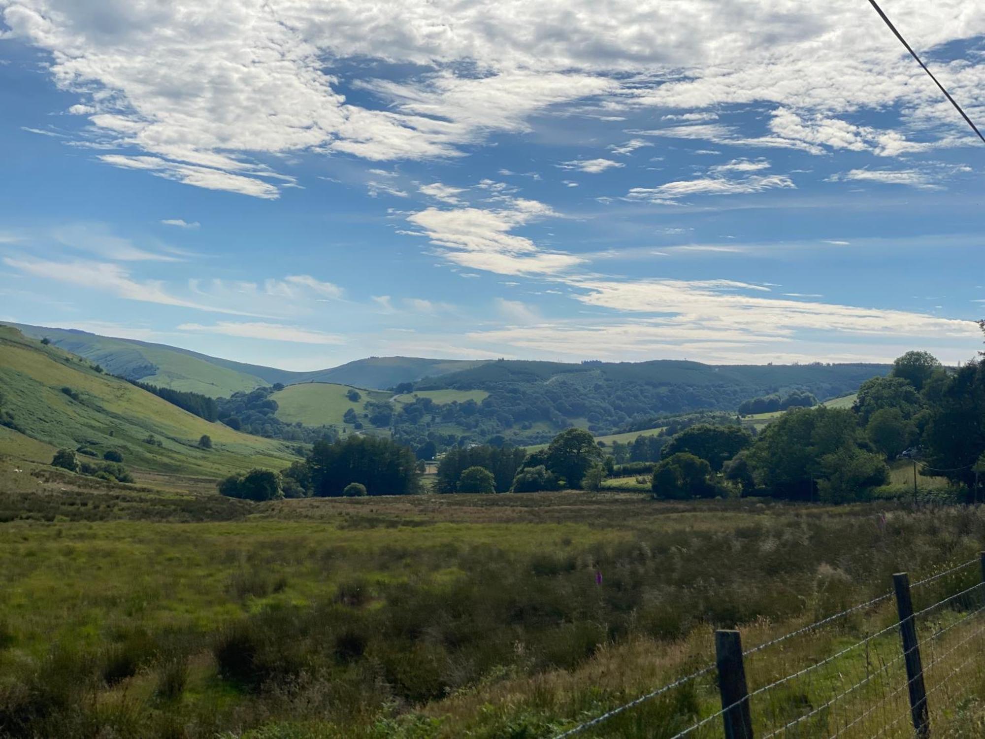 Bronfelin & Troed-Y-Rhiw Holiday Cottage Llanwrtyd Wells エクステリア 写真